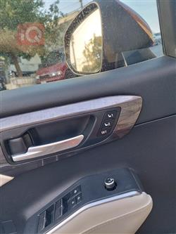 تۆیۆتا هایلاندەر